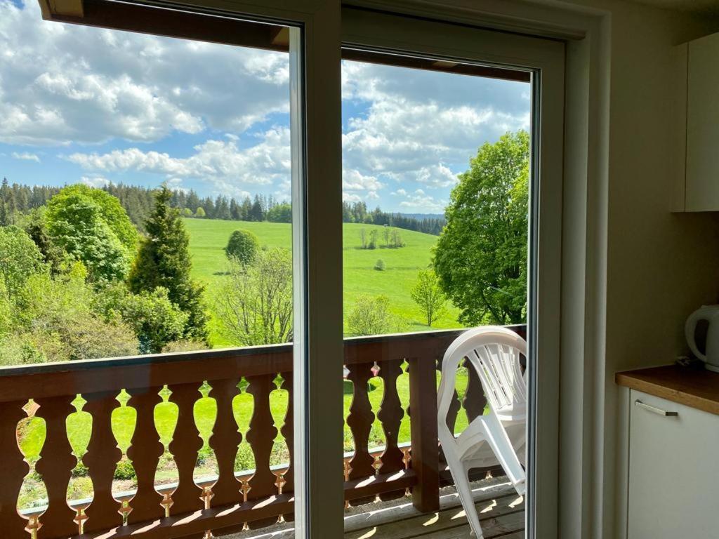Gaestehaus Steiert Fewo Kuhbergblick Lenzkirch Zewnętrze zdjęcie